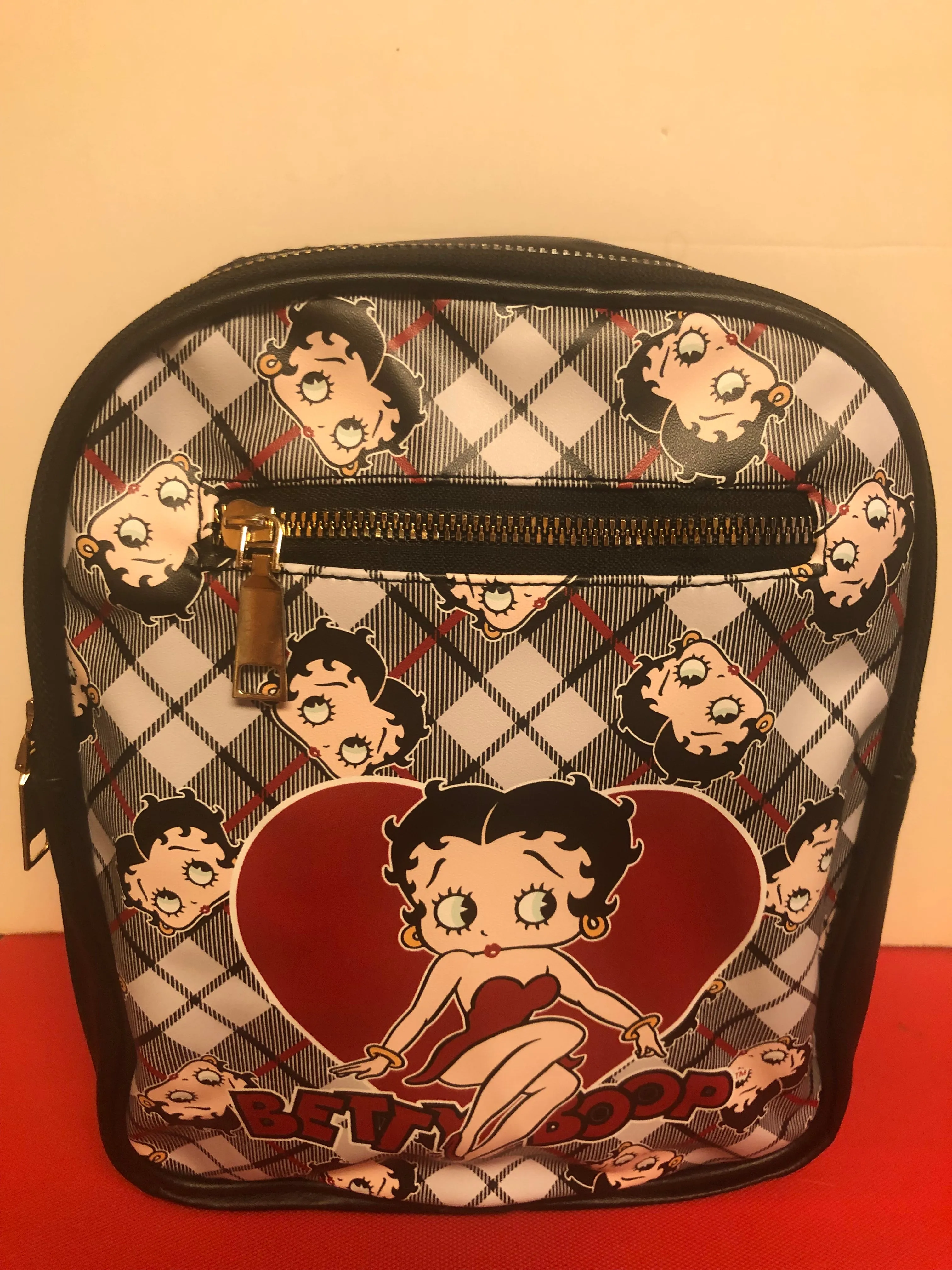 NEW   Betty Boop Backpack (3) different styles